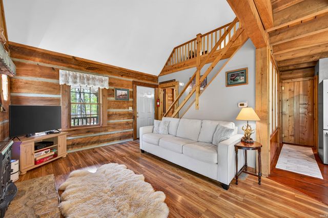 209 Sanctuary Lane, Nashville, IN 47448