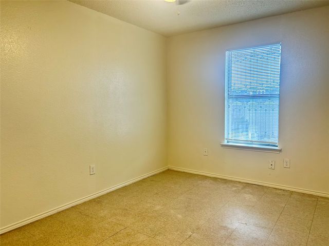 2301 Lido Lane, Arlington, TX 76015
