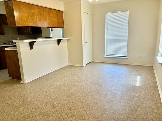 2301 Lido Lane, Arlington, TX 76015