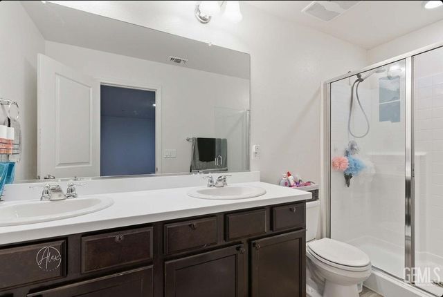 9801 Packwood Drive, Bakersfield, CA 93313