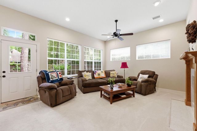 110 S Mill Trace Drive, The Woodlands, TX 77381