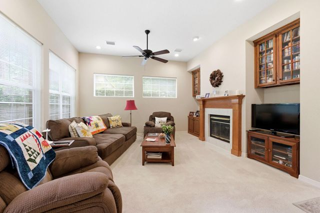 110 S Mill Trace Drive, The Woodlands, TX 77381