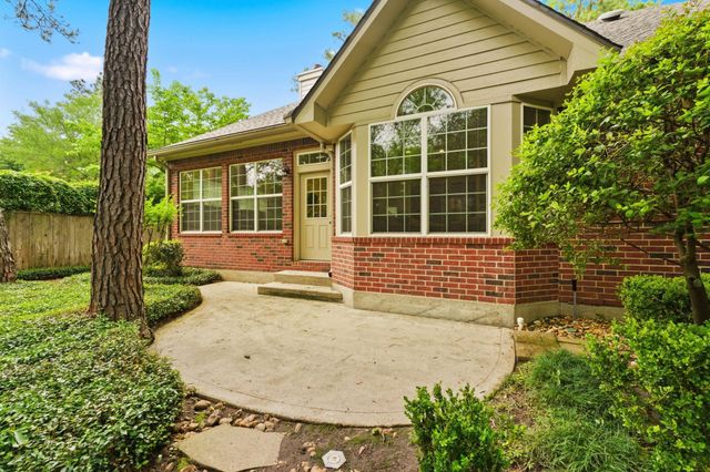 110 S Mill Trace Drive, The Woodlands, TX 77381