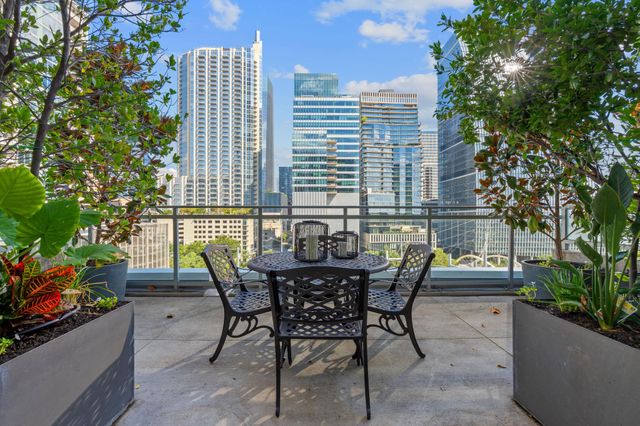 222 West Ave 1005, Austin, TX 78701