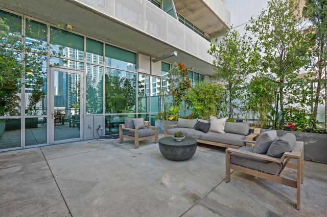 222 West Ave 1005, Austin, TX 78701