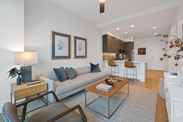 222 West Ave 1005, Austin, TX 78701