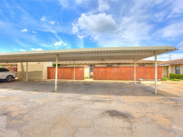 7123 NW 16th Street, Bethany, OK 73008