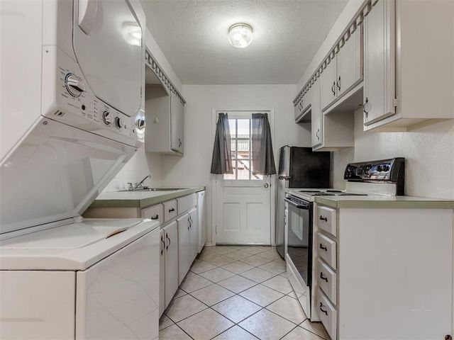 7123 NW 16th Street, Bethany, OK 73008