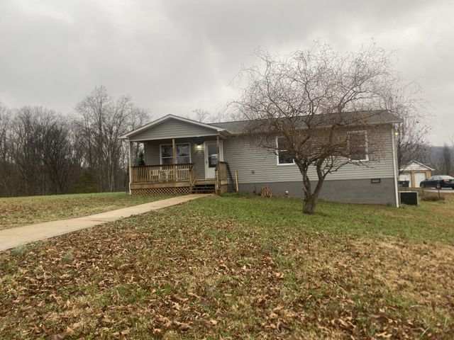 575 Simmons Cemetery Rd, Quebeck, TN 38579