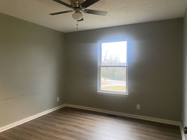 575 Simmons Cemetery Rd, Quebeck, TN 38579