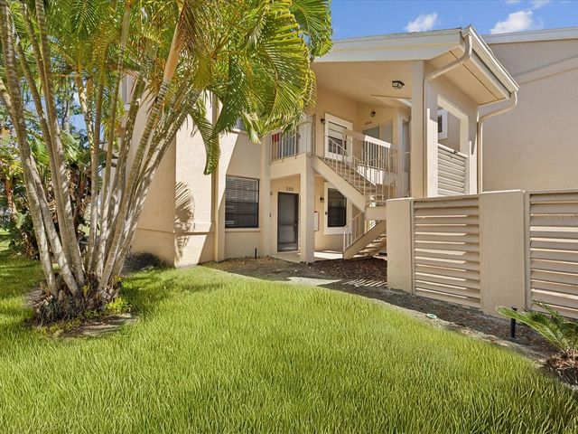 121 LINDSAY LANE 31, Oldsmar, FL 34677