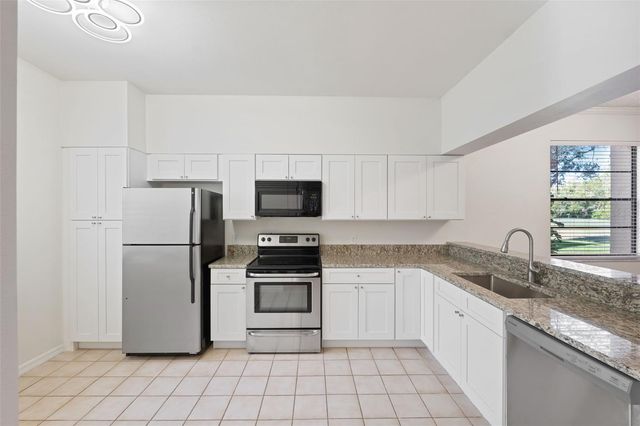121 LINDSAY LANE 31, Oldsmar, FL 34677