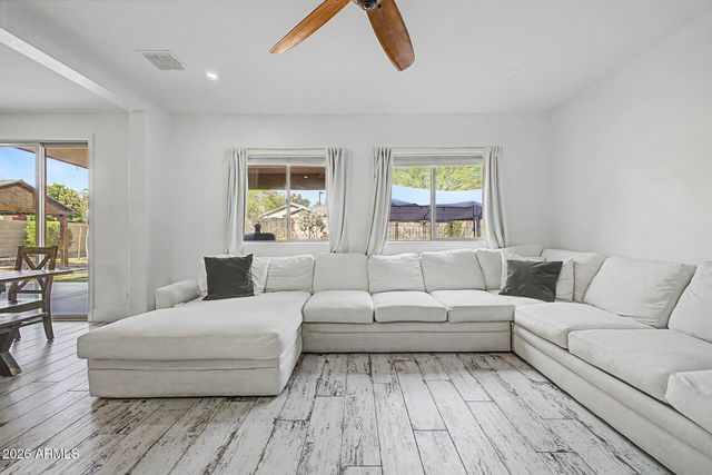 4981 S 237TH Drive, Buckeye, AZ 85326