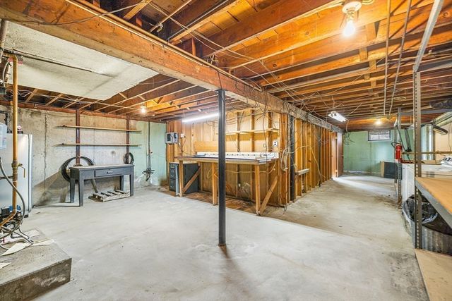 11 Lillian, Acton, MA 01720