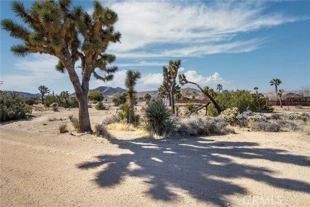 9200 Fortuna, Yucca Valley, CA 92284
