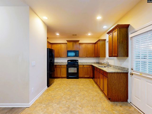 215 Favorite Court, West Columbia, SC 29170