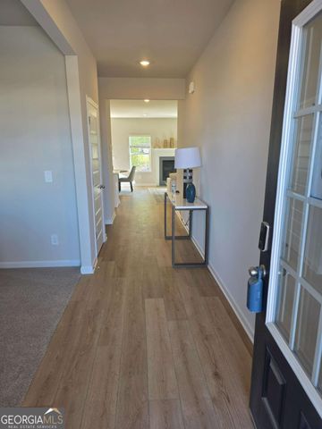 1398 High Falls Lane, Grayson, GA 30017