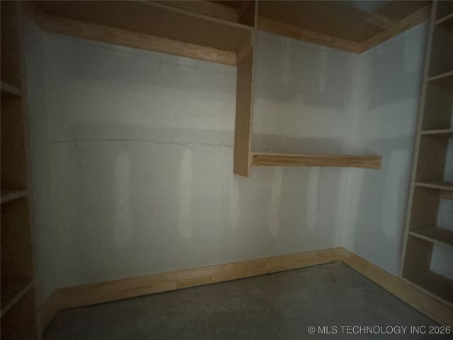 16705 E 41st Place S, Tulsa, OK 74134