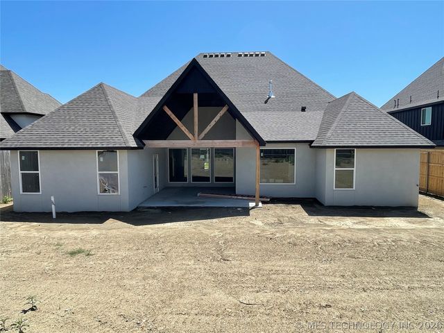 16705 E 41st Place S, Tulsa, OK 74134