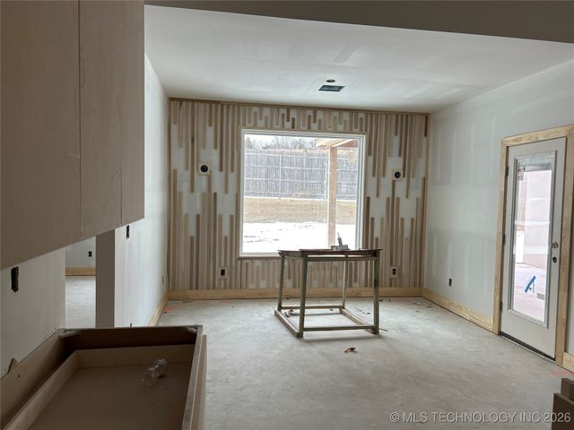 16705 E 41st Place S, Tulsa, OK 74134