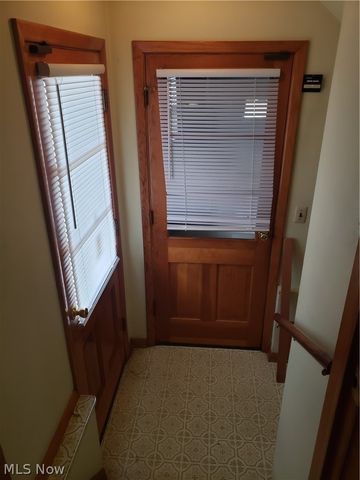 3105 Washington Avenue, Lorain, OH 44052
