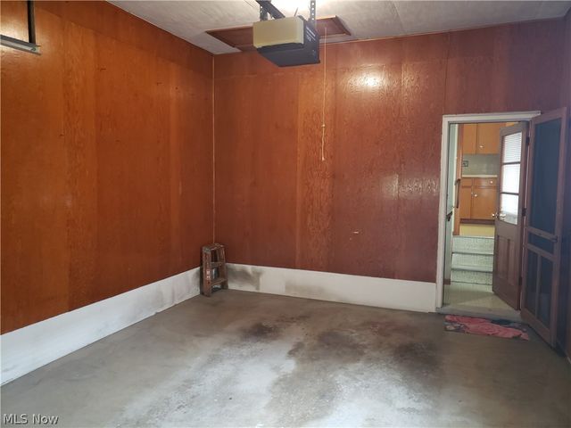3105 Washington Avenue, Lorain, OH 44052