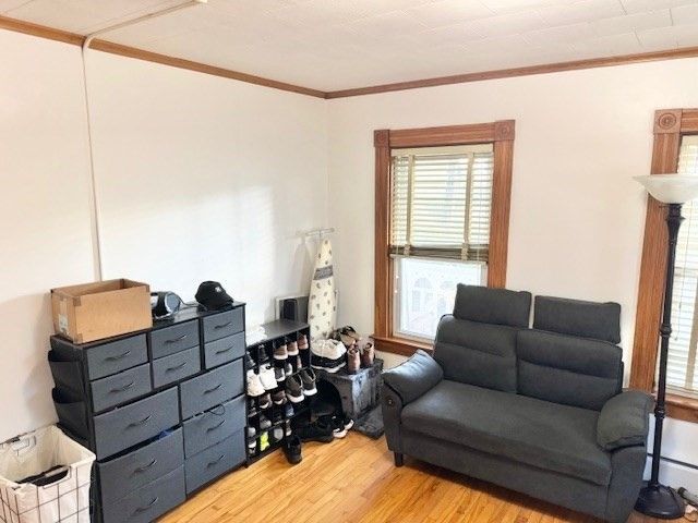 38 Mount Pleasant St, North Brookfield, MA 01535