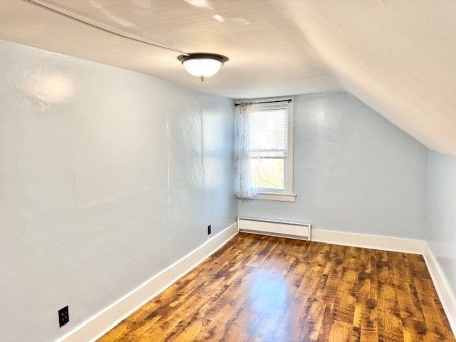 38 Mount Pleasant St, North Brookfield, MA 01535