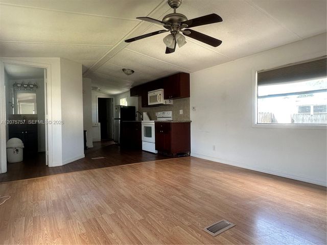 11886 Watergate Circle H, Boca Raton, FL 33428