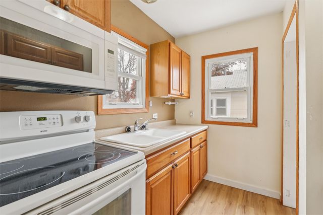 3425 SW 13th Street, Des Moines, IA 50315