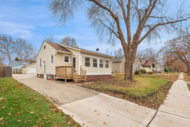 3425 SW 13th Street, Des Moines, IA 50315
