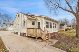 3425 SW 13th Street, Des Moines, IA 50315