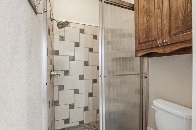 3806 Lakeshore Drive, Weatherford, TX 76087