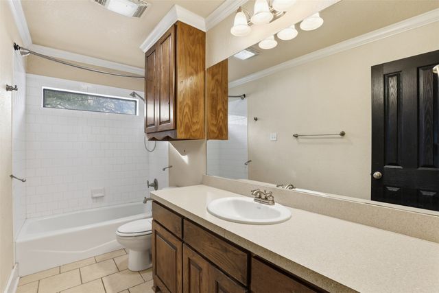 3806 Lakeshore Drive, Weatherford, TX 76087