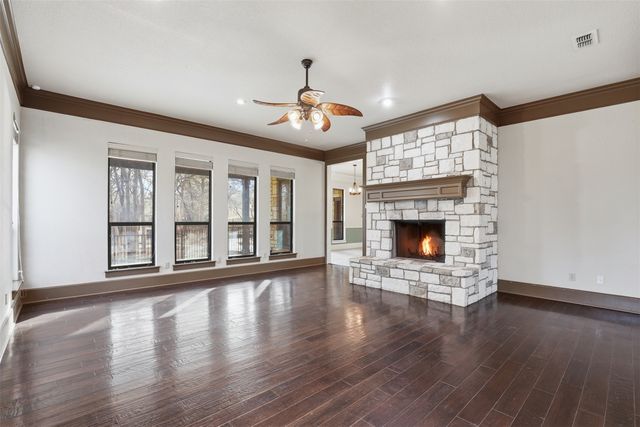 3806 Lakeshore Drive, Weatherford, TX 76087