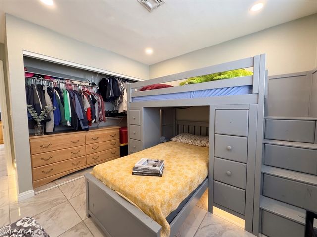 2116 La Harve Drive, Las Vegas, NV 89106