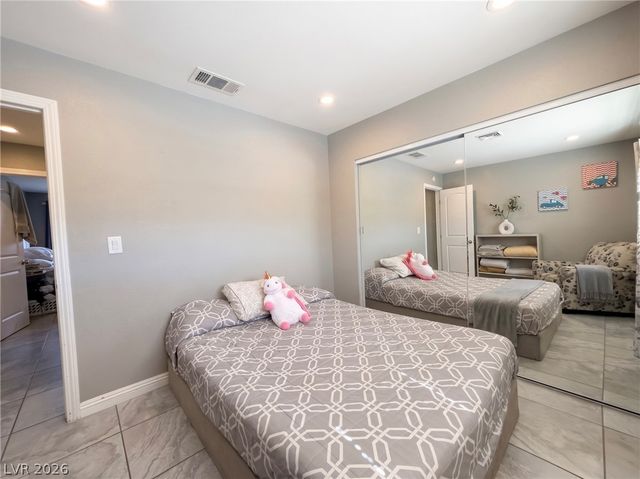 2116 La Harve Drive, Las Vegas, NV 89106