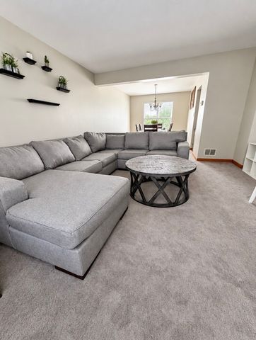 1216 Laurakriss Court, Plainfield, IL 60586
