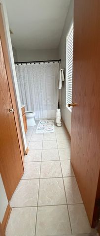 1216 Laurakriss Court, Plainfield, IL 60586