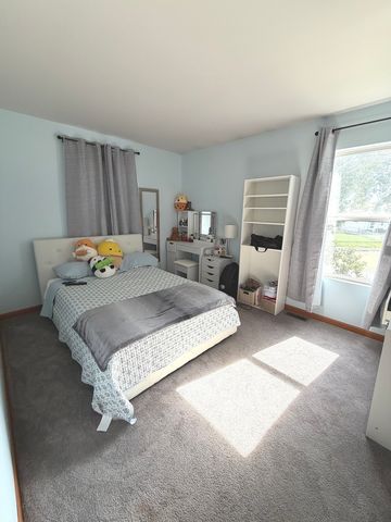 1216 Laurakriss Court, Plainfield, IL 60586