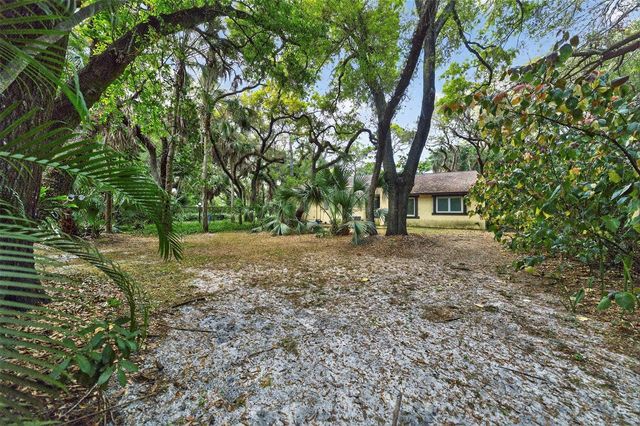 1711 SW 30th Place, Fort Lauderdale, FL 33315