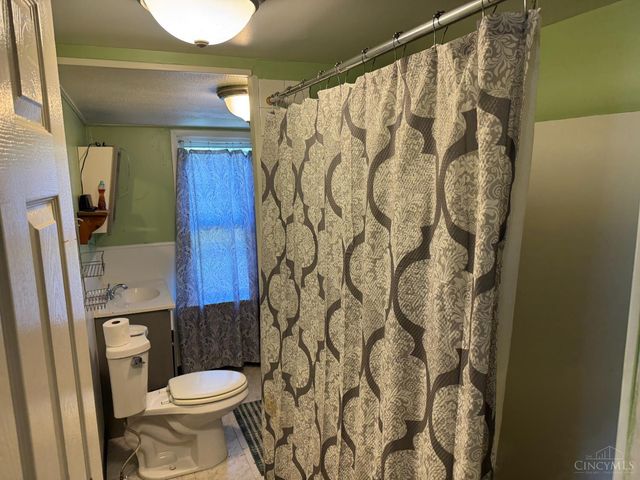 4243 E Miami River Road, Miami Twp, OH 45002