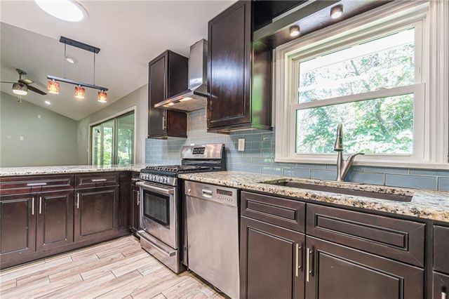 1574 Old Spring House Lane, Atlanta, GA 30338