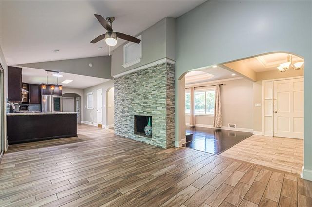 1574 Old Spring House Lane, Atlanta, GA 30338