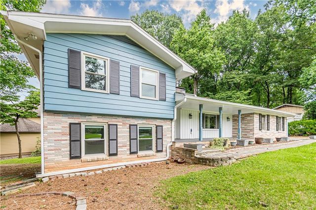 1574 Old Spring House Lane, Atlanta, GA 30338