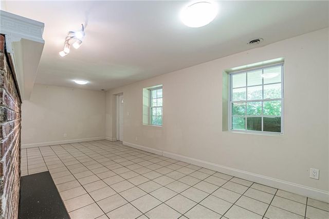 1574 Old Spring House Lane, Atlanta, GA 30338