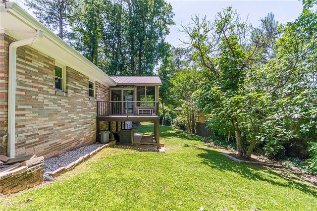 1574 Old Spring House Lane, Atlanta, GA 30338