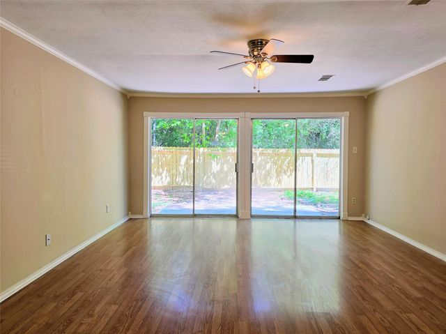 2602 N Red Cedar Circle, The Woodlands, TX 77380