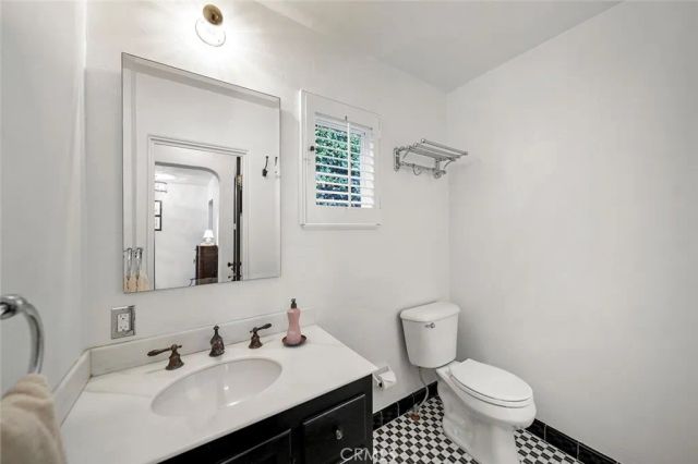 2 Emerald Bay, Laguna Beach, CA 92651