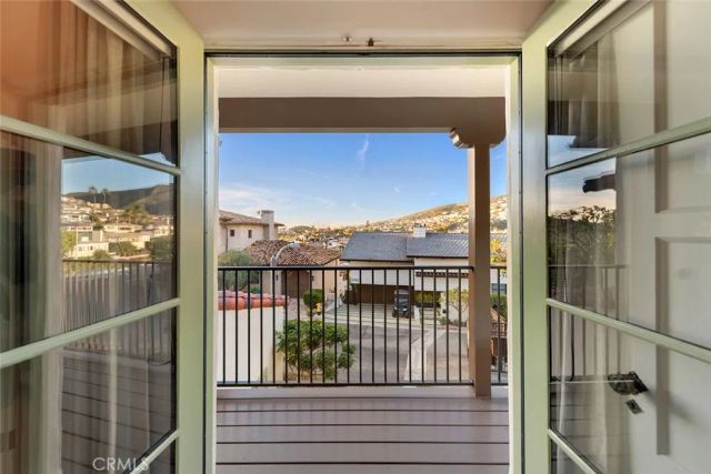 2 Emerald Bay, Laguna Beach, CA 92651
